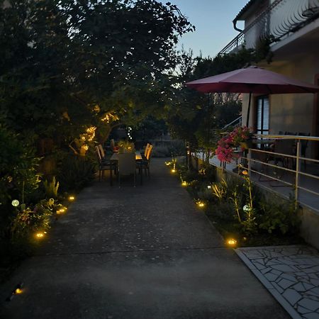 Apartmani Jadranka ヴォディツェ エクステリア 写真