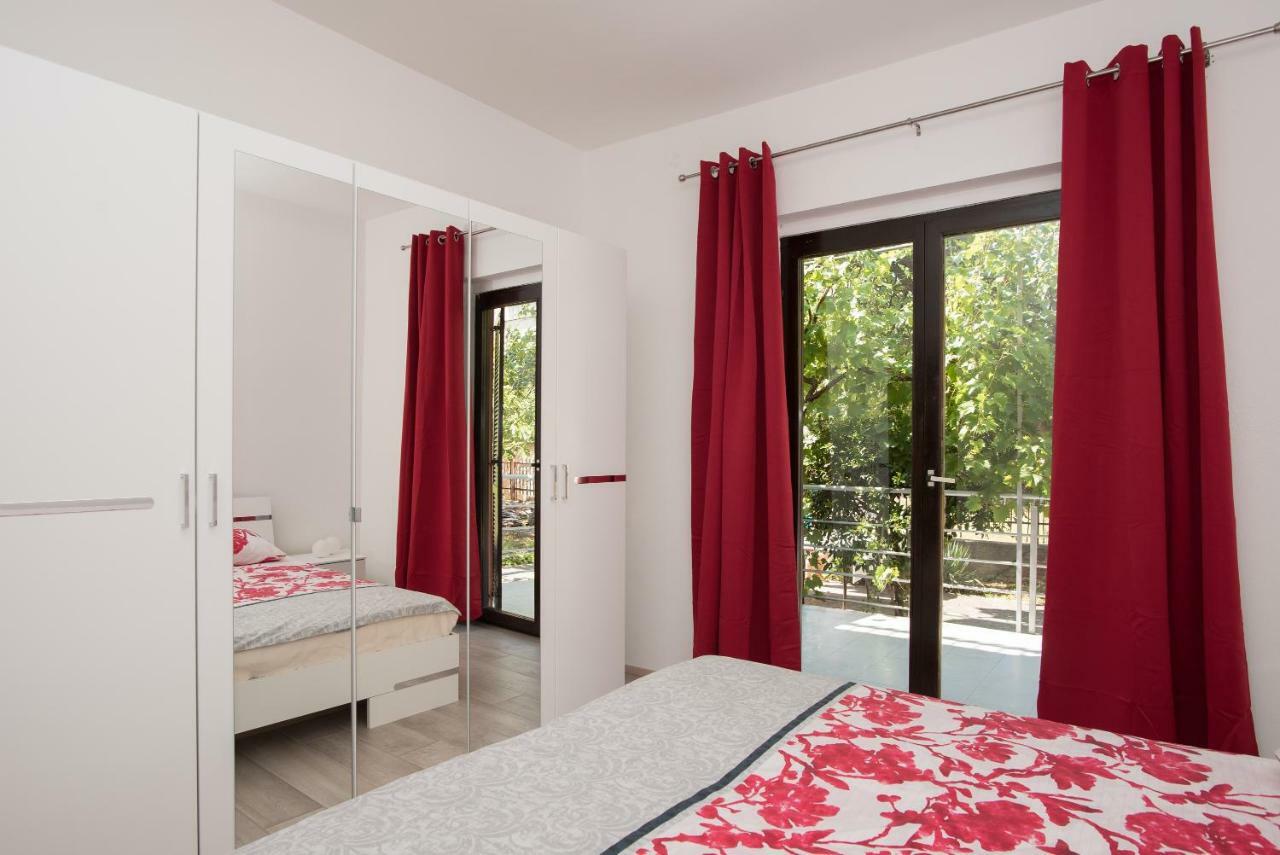 Apartmani Jadranka ヴォディツェ エクステリア 写真